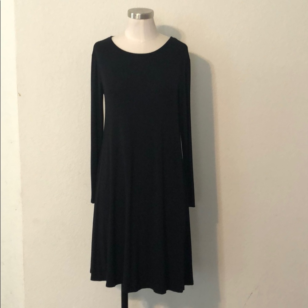 Black long sleeve t shirt dress